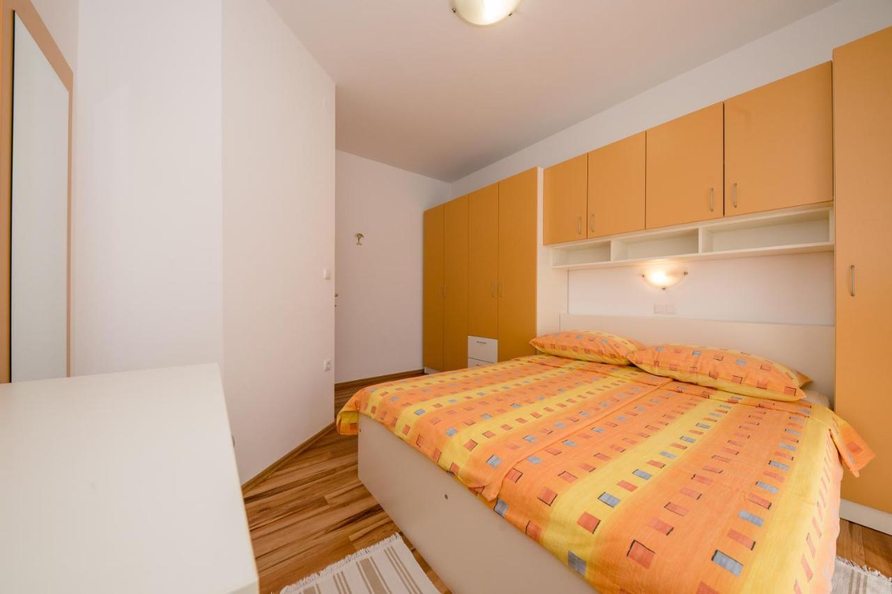 Apartmani Marica Beg Palit Екстериор снимка